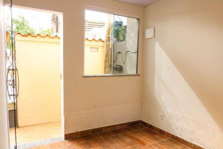 Casa para alugar com 40m², 1 quarto e sem vagaSala