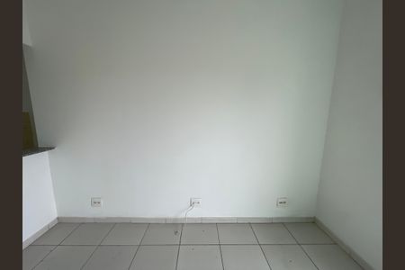 Sala de kitnet/studio para alugar com 1 quarto, 40m² em Jardim Luísa, São Paulo