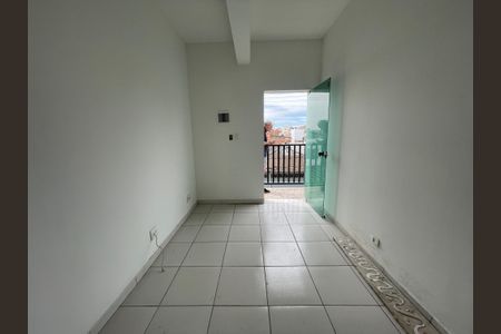Sala de kitnet/studio para alugar com 1 quarto, 40m² em Jardim Luísa, São Paulo