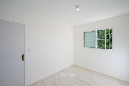 Quarto de casa para alugar com 1 quarto, 31m² em Vila Pirajussara, São Paulo