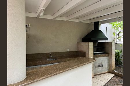 Studio à venda com 28m², 1 quarto e 1 vaga Studio à venda com 28m², 1 quarto e 1 vagaÁrea comum - Churrasqueira