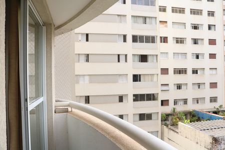 Studio à venda com 28m², 1 quarto e 1 vagaVaranda