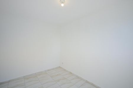 Quarto de casa para alugar com 1 quarto, 32m² em Vila Pirajussara, São Paulo