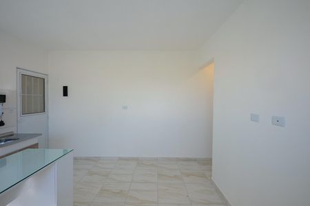 Sala de casa para alugar com 1 quarto, 32m² em Vila Pirajussara, São Paulo