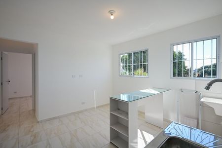 Sala de casa para alugar com 1 quarto, 32m² em Vila Pirajussara, São Paulo