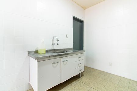 Casa para alugar com 70m², 1 quarto e sem vaga Casa para alugar com 70m², 1 quarto e sem vagaCozinha