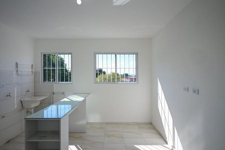 Sala de casa para alugar com 1 quarto, 32m² em Vila Pirajussara, São Paulo