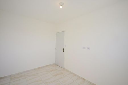 Quarto de casa para alugar com 1 quarto, 32m² em Vila Pirajussara, São Paulo