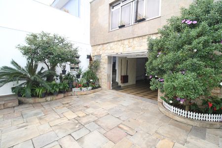 Garagem de casa à venda com 3 quartos, 210m² em Vila dos Andrades, São Paulo