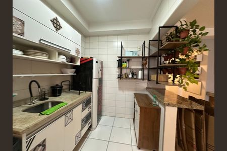 Apartamento à venda com 76m², 3 quartos e 1 vaga Apartamento à venda com 76m², 3 quartos e 1 vagaCozinha