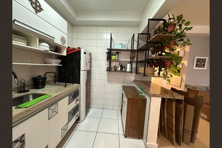 Apartamento à venda com 76m², 3 quartos e 1 vaga Apartamento à venda com 76m², 3 quartos e 1 vagaCozinha