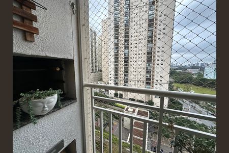 Apartamento à venda com 76m², 3 quartos e 1 vaga Apartamento à venda com 76m², 3 quartos e 1 vagaVaranda da Sala