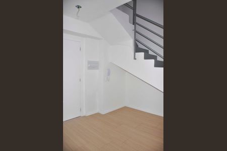Apartamento à venda com 62m², 1 quarto e sem vaga Apartamento à venda com 62m², 1 quarto e sem vagaDetalhe - Sala e Cozinha