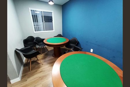 Apartamento à venda com 62m², 1 quarto e sem vaga Apartamento à venda com 62m², 1 quarto e sem vagaSalão de jogos