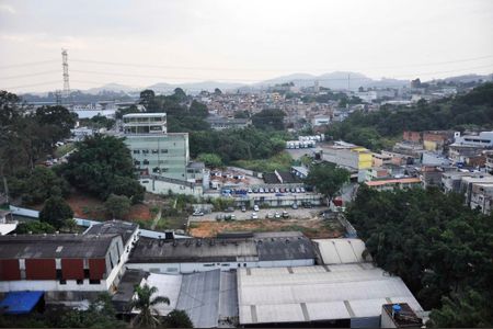 Apartamento à venda com 62m², 1 quarto e sem vaga Apartamento à venda com 62m², 1 quarto e sem vagaDetalhe - Vista da Varanda da Sala e Cozinha