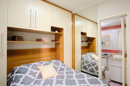 Apartamento à venda com 70m², 3 quartos e 2 vagasSuíte