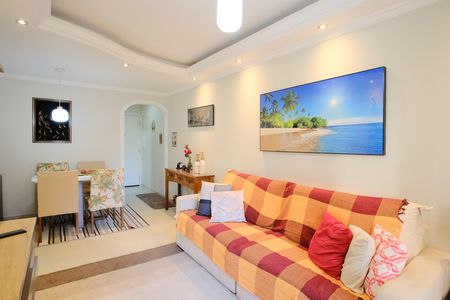 Apartamento à venda com 70m², 3 quartos e 2 vagasSala