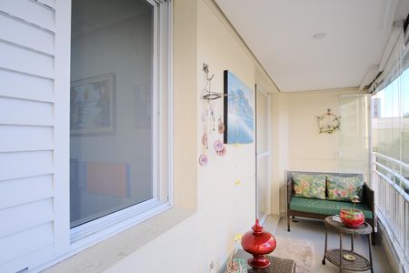 Apartamento à venda com 70m², 3 quartos e 2 vagasVaranda