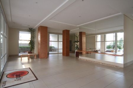 Apartamento à venda com 89m², 3 quartos e 2 vagas Apartamento à venda com 89m², 3 quartos e 2 vagasHall