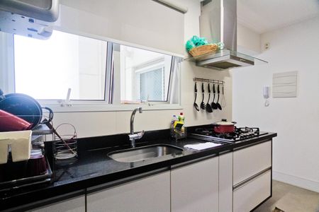 Apartamento à venda com 89m², 3 quartos e 2 vagas Apartamento à venda com 89m², 3 quartos e 2 vagasCozinha