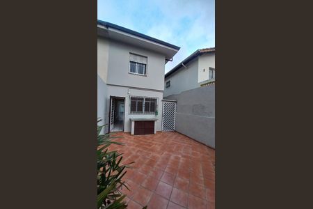 Casa para alugar com 130m², 1 quarto e 2 vagas Casa para alugar com 130m², 1 quarto e 2 vagasÁrea externa