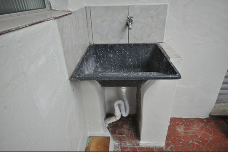 Casa para alugar com 45m², 2 quartos e sem vagaÁrea de Serviço