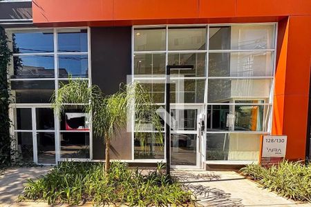 Studio à venda com 29m², 1 quarto e sem vaga Studio à venda com 29m², 1 quarto e sem vagaFachada