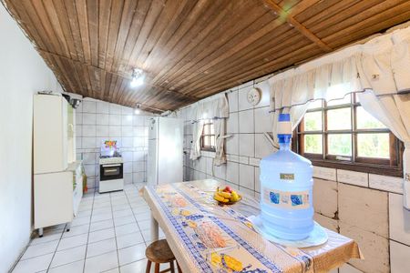 Casa à venda com 52m², 3 quartos e 1 vaga Casa à venda com 52m², 3 quartos e 1 vagaCozinha e Área de Serviço