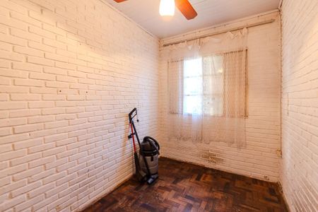 Casa à venda com 52m², 3 quartos e 1 vaga Casa à venda com 52m², 3 quartos e 1 vagaQuarto 1