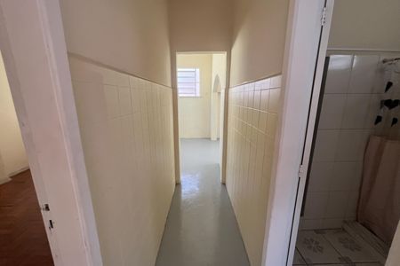 Casa à venda com 100m², 2 quartos e 1 vaga Casa à venda com 100m², 2 quartos e 1 vagaSala -Corredor