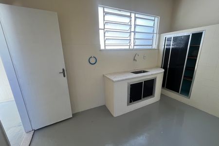 Casa à venda com 100m², 2 quartos e 1 vaga Casa à venda com 100m², 2 quartos e 1 vagaCozinha