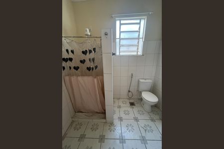 Casa à venda com 100m², 2 quartos e 1 vaga Casa à venda com 100m², 2 quartos e 1 vagaBanheiro