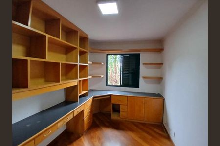 Apartamento à venda com 117m², 4 quartos e 2 vagas Apartamento à venda com 117m², 4 quartos e 2 vagasQuarto