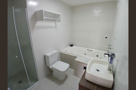Apartamento à venda com 117m², 4 quartos e 2 vagas Apartamento à venda com 117m², 4 quartos e 2 vagasBanheiro