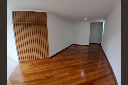 Apartamento à venda com 117m², 4 quartos e 2 vagas Apartamento à venda com 117m², 4 quartos e 2 vagasSala