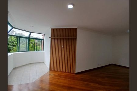 Apartamento à venda com 117m², 4 quartos e 2 vagas Apartamento à venda com 117m², 4 quartos e 2 vagasSala
