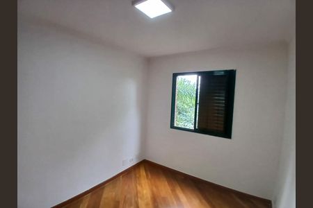Apartamento à venda com 117m², 4 quartos e 2 vagas Apartamento à venda com 117m², 4 quartos e 2 vagasQuarto