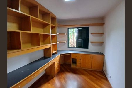Apartamento à venda com 117m², 4 quartos e 2 vagas Apartamento à venda com 117m², 4 quartos e 2 vagasQuarto