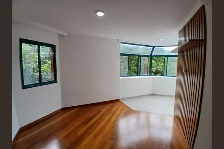Sala de apartamento à venda com 4 quartos, 117m² em Jardim Marajoara, São Paulo