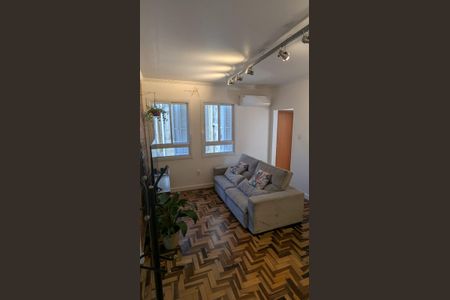 Sala de apartamento para alugar com 2 quartos, 75m² em Santa Cecília, Porto Alegre