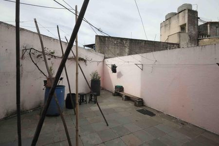 Casa à venda com 170m², 2 quartos e 2 vagas Casa à venda com 170m², 2 quartos e 2 vagasÁrea Externa