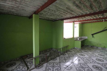 Casa à venda com 170m², 2 quartos e 2 vagas Casa à venda com 170m², 2 quartos e 2 vagasÁrea Externa