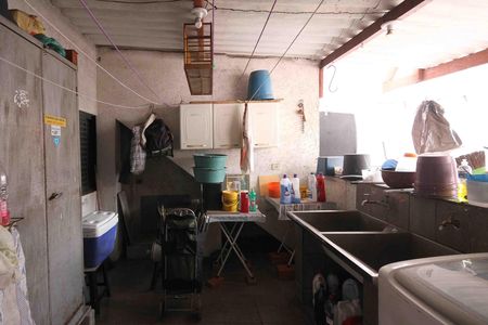Casa à venda com 170m², 2 quartos e 2 vagas Casa à venda com 170m², 2 quartos e 2 vagasÁrea Externa