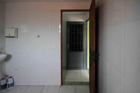 Casa à venda com 170m², 2 quartos e 2 vagas Casa à venda com 170m², 2 quartos e 2 vagasEdícula