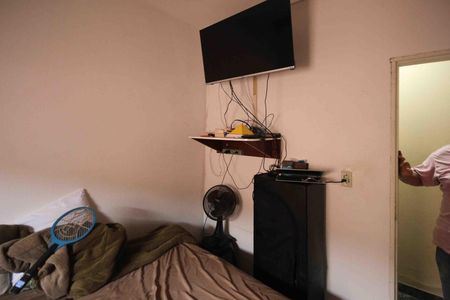Casa à venda com 170m², 2 quartos e 2 vagas Casa à venda com 170m², 2 quartos e 2 vagasQuarto 02