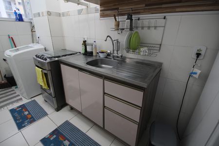 Apartamento à venda com 52m², 2 quartos e 1 vagaCozinha