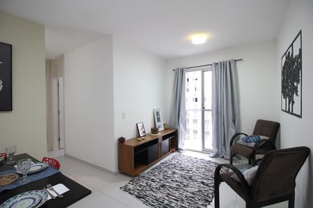 Sala de apartamento para alugar com 2 quartos, 52m² em Recreio dos Bandeirantes, Rio de Janeiro