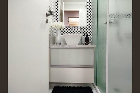 Apartamento à venda com 80m², 3 quartos e 2 vagasBanheiro 2