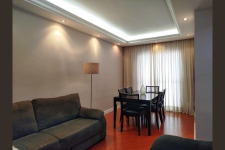 Apartamento à venda com 80m², 3 quartos e 2 vagasSala