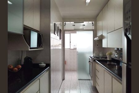 Apartamento à venda com 80m², 3 quartos e 2 vagasCozinha